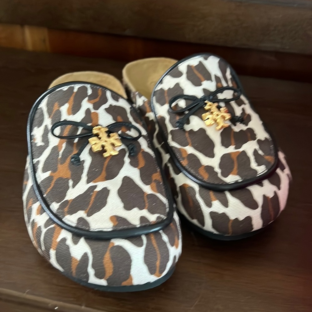 Tory Charm Mule Canvas